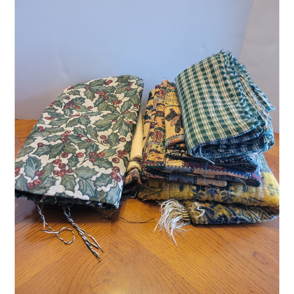 Lot of Fabric Scraps Crafting, Quilting, Sewing Projects Clothes DIY Home Decor - Picture 13 of 16